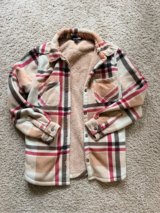 Realtree Jackets & Blazers - Realtree Small Plaid Sherpa-Lined Shirt Jacket - Beige & Red